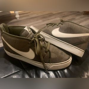 Nike toki